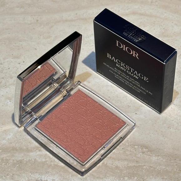 Dior Rosy Glow Blush - 103 Toffee - Picture 2 of 8